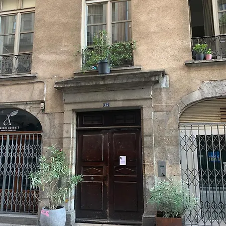 Rue Chenoise Hyper Centre * 格勒诺布尔